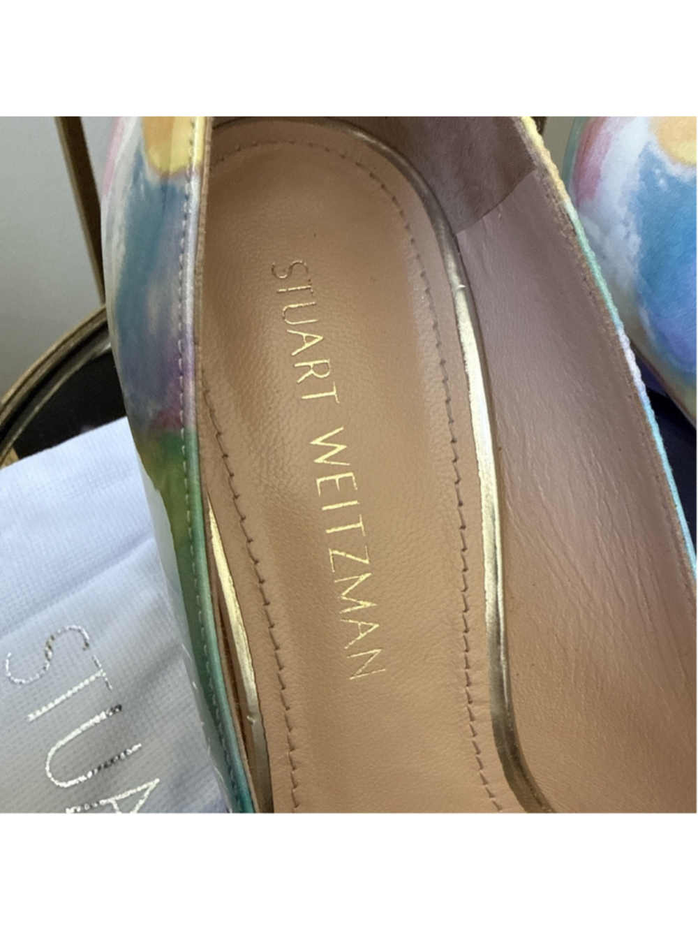 Stuart Weitzman HEIST Lake Sunflower Patent Leather Watercolor Pumps Size 9 Med - Picture 4 of 13